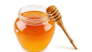 Receta de mascarilla de miel para rejuvenecer la piel. 